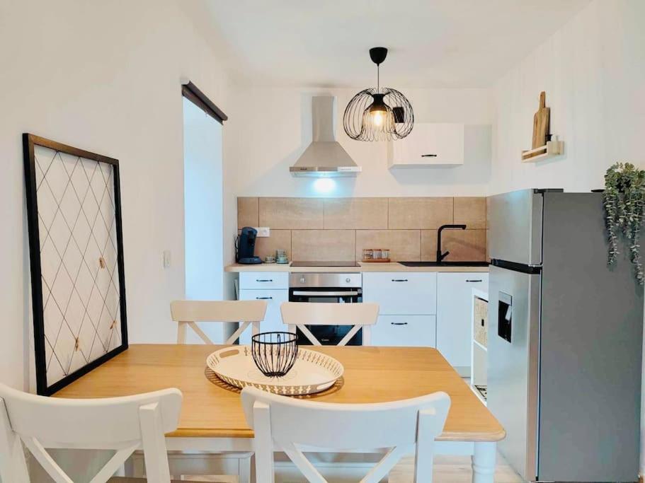 Le Rendez Vous - Parking Gratuit Apartment Carcassonne Exterior foto